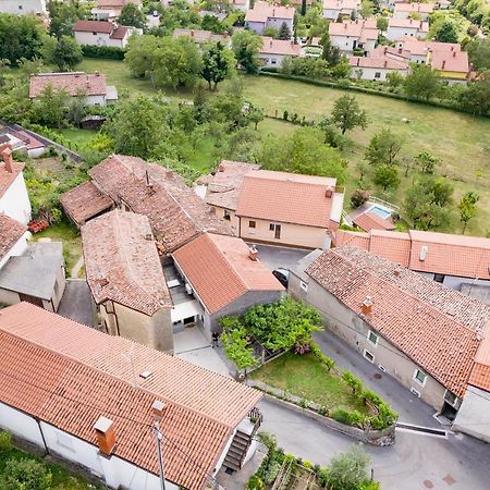 Apartma Bajc Appartement Ajdovščina Buitenkant foto