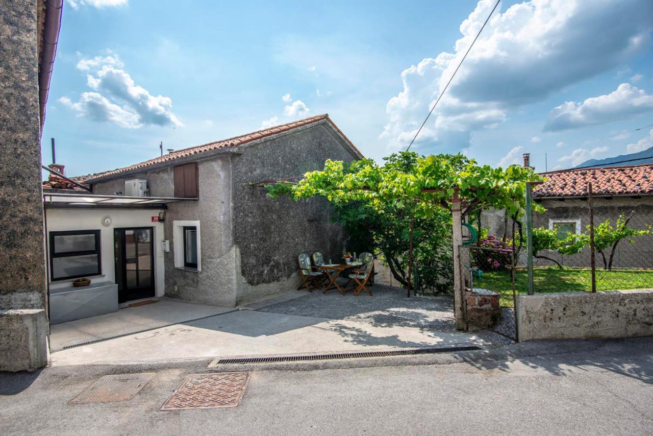 Apartma Bajc Appartement Ajdovščina Buitenkant foto