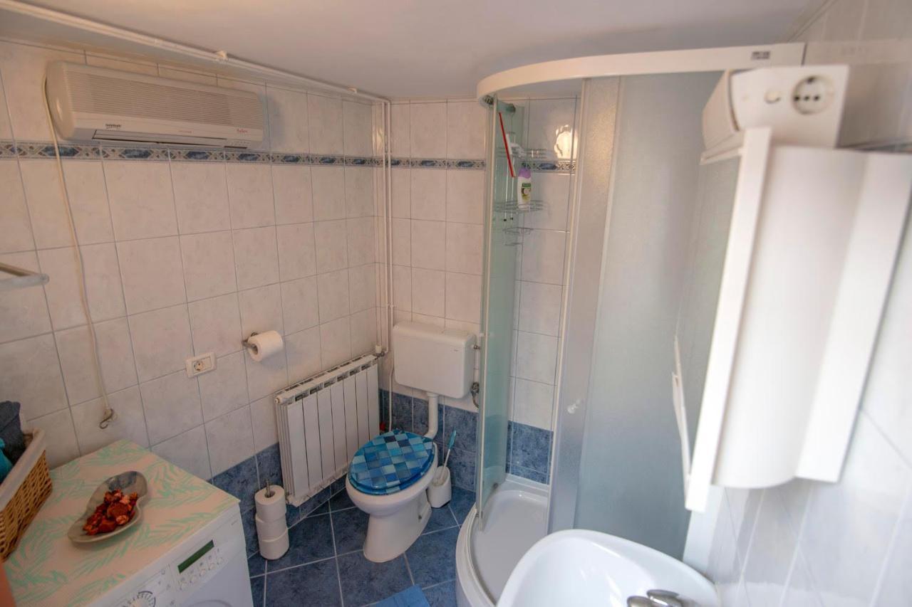 Apartma Bajc Appartement Ajdovščina Buitenkant foto